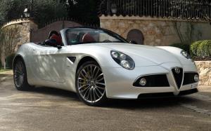 Alfa Romeo 8C Spider Limited Edition by Touring Superleggera (126/500) '2010